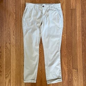 Gap Girlfriend Khaki Pant